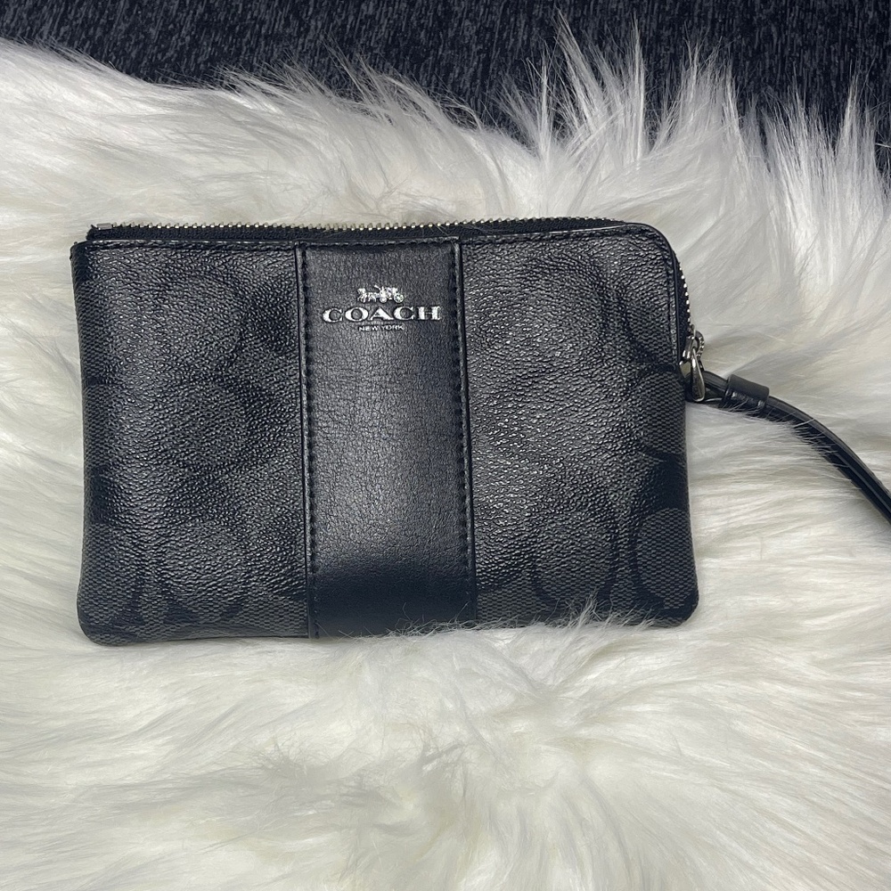 Coach Black Signature Wristlet